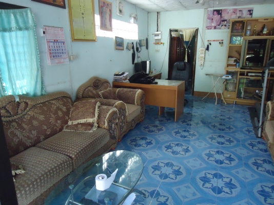 ขาย 6 ล้อ อีซูซุ NKR 130 แรงม้า ยาว 4.30 ม. ปี 2549 สภาพสวยจัดกว่า 90\% เครื่องดี พร้อมใช้ สนใจติดต่อได้ที่ 081-9972972 รหัสเครื่อง 4HG1257236 รหัสคัสซี NKR71LY52E5-7102320 ขาย 6 ล้อ อีซูซุ NKR 130 แรงม้า ยาว 4.30 ม. ปี 2549 สภาพสวยจัดกว่า 90\% เครื่องดี พร้อมใช้ สนใจติดต่อได้ที่ 081-9972972 รหัสเครื่อง 4HG1257236 รหัสคัสซี NKR71LY52E5-7102320