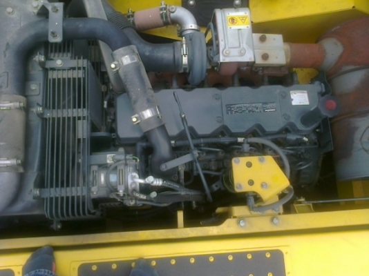 ขายดาวน์รถแบคโฮ KOMATSU pc200-8รถทำงานน้อยเหมือนรถใหม่ 2,xxxชม