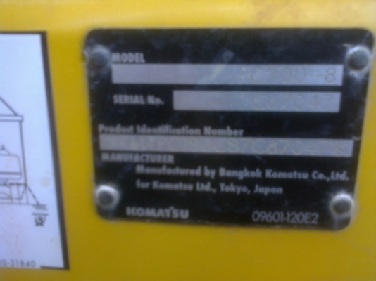 ขายดาวน์รถแบคโฮ KOMATSU pc200-8รถทำงานน้อยเหมือนรถใหม่ 2,xxxชม