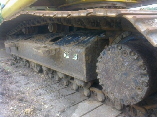 ขายดาวน์รถแบคโฮ KOMATSU pc200-8รถทำงานน้อยเหมือนรถใหม่ 2,xxxชม