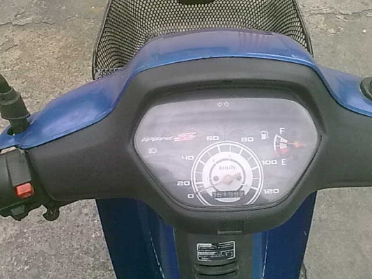 WAVE Zไม่มีครัช ปี 47 พรบ ภาษีถึง 17 ก.ย.2556อีกยาว เครื่องดี 10500บาท