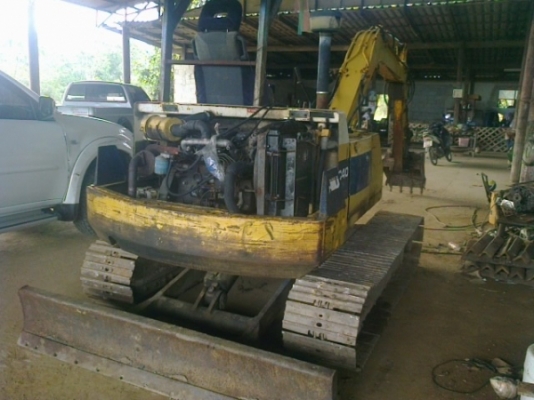 ขายรถแบคโฮ KOMATSU pc 40-6 พร้อมลายหัวเจาะสภาพสวยพร้อมใช้
