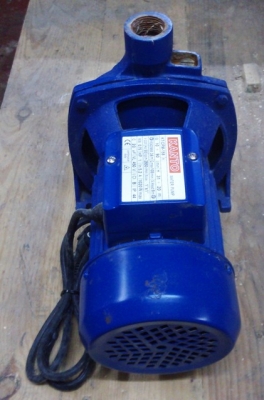 ปั๊มน้ำ KANTO ขนาด ท่อ 1นิ้ว มือสอง ใช้น้อย