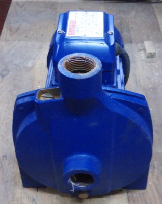 ปั๊มน้ำ KANTO ขนาด ท่อ 1นิ้ว มือสอง ใช้น้อย