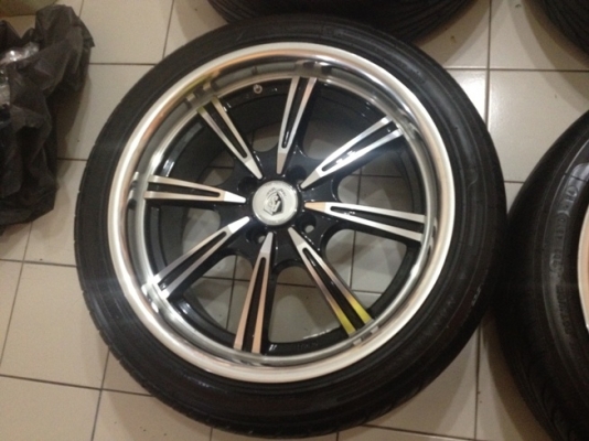 ขายแม็กซ์มือ2 แนว VIP ขอบ 17 4รู100 +ยางปี10 ราคา 10900 บาท