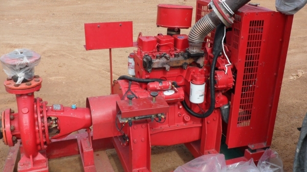 ขายปั้มน้ำดับเพลิง คัมมิ้น สภาพสวย พร้อมใช้งาน ราคาไม่แพง...