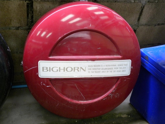 ขายฝาครอบยางอะไหล่ 4WD