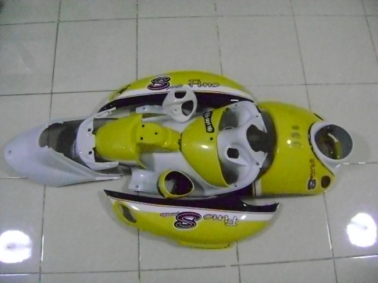 ชุดสี FINO ของแท้ติดรถสภาพดีพร้อมใช้งาน