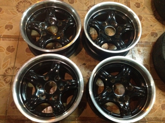 ขายแม็กซ์มือ2 Chiyoda ขอบ15 6รู ราคา 5500 บาท ถูกๆๆ