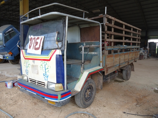 รถอีแต๋น MITSUBISHI เครื่อง 90แรง ไม่มีทะเบียน สภาพดี