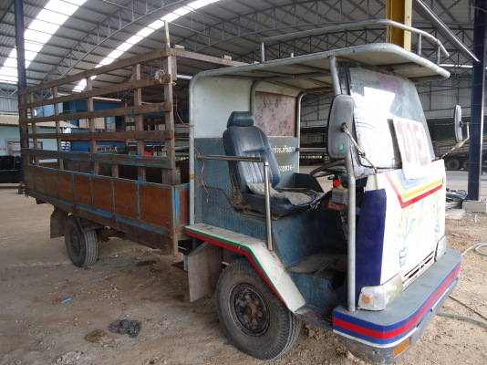 รถอีแต๋น MITSUBISHI เครื่อง 90แรง ไม่มีทะเบียน สภาพดี