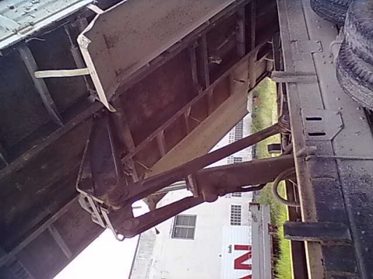 10 ล้อดั๊ม/ฮีโน่ สวยๆ พร้อมใช้งาน