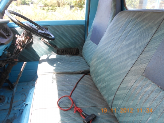 ขาย 4 ล้อ เครื่องแน่น แซสซีสวย สีสวยบางๆ