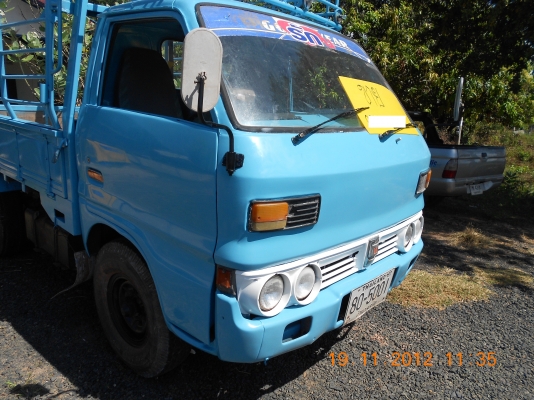 ขาย 4 ล้อ เครื่องแน่น แซสซีสวย สีสวยบางๆ