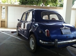 fiat พ.ศ 2499 คันเล็กๆ ท้ายมน ประตูย้อน พร้อม เล่มทะเบียนแท้