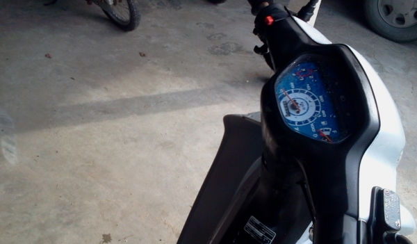 ขาย เวฟ 100 ปี48 เครื่องเดิมดี รถเดิม ทะเบียนโอน 15900