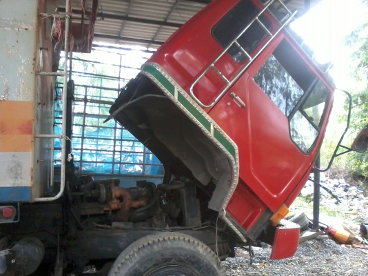 ขายรถบรรทุกสิบล้อมือสอง