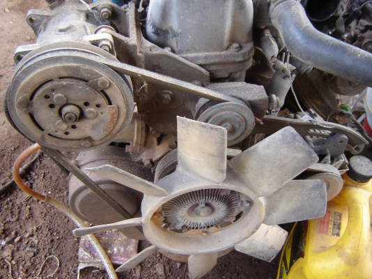 เครื่องยนต์ NISSAN LD20 พร้อมเกียร์สภาพสวย