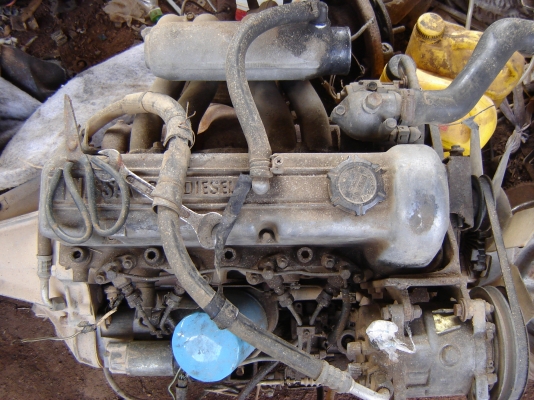 เครื่องยนต์ NISSAN LD20 พร้อมเกียร์สภาพสวย