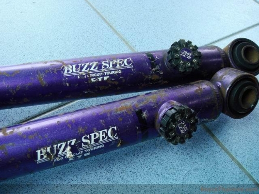 โช้คหลัง R32 ปรับระดับได้ โช้คหลัง R32 ปรับระดับได้