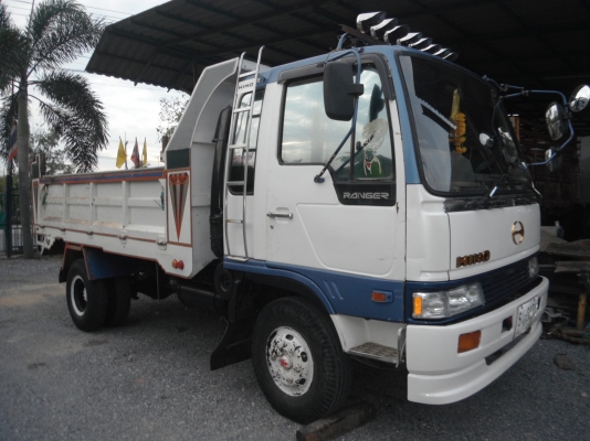 ขายรถ 6 ล้อ ดัมพ์ดิน HINO สมอร์ทอง เครื่อง 195 แรง กระบะเหล็ก คัชซีสวย ขับดี