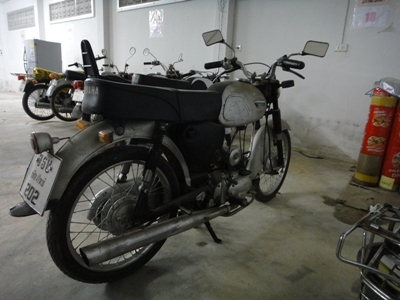 ขายรถมอเตอร์ไซค์โบราณ YAMAHA YG1