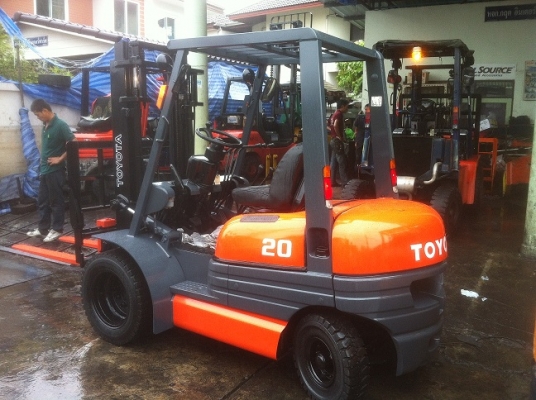 ขาย TOYOTA 6FD20  รถเก่าญี่ปุ่น  เท งา ได้