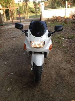 ขาย ZZR 400 มีอืนวอย 33000พล้อมส่ง 30000 มาเอาเอง ไม่ลดแล้วคับ