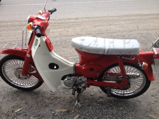 ขาย C 50 ทำมาใหม่ สพาบดี พล้อมขี้คับ มีทะเบียน แต่ต้อนขนรถมาผมทำเองสารรถหายคับ