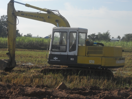 ขายแมคโคpc120-3 คอนโทลสั้น ขายแมคโคpc120-3 คอนโทลสั้น