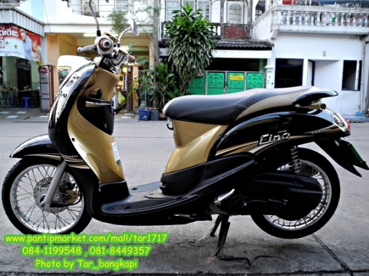 (รถ 5 เดือน)  NEW FINO สี ดำ-น้ำตาล(ทอง) ลาย Classic ตัวTOP ราคา 28,000 โอนให้ฟรีๆ..จร้า