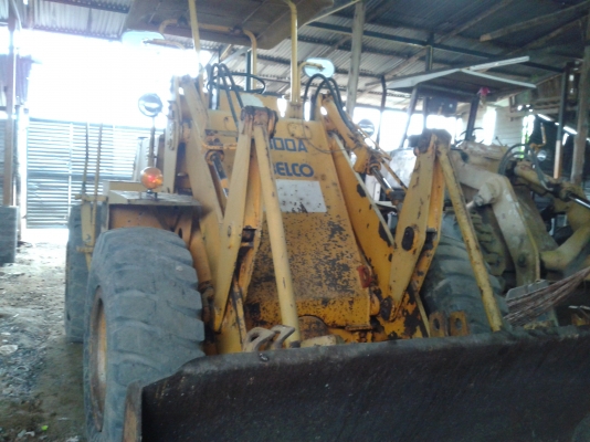 ขายรถตักล้อยาง kobelco lk300aรถดีนำไปใช้งานได้เลย