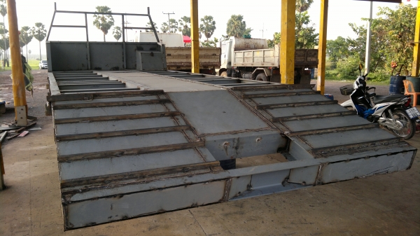 ขายหางเทเลอร์  ต่อใหม่  บรรทุกรถแม็คโคร  200-320