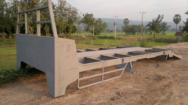 ขายหางเทเลอร์  ต่อใหม่  บรรทุกรถแม็คโคร  200-320