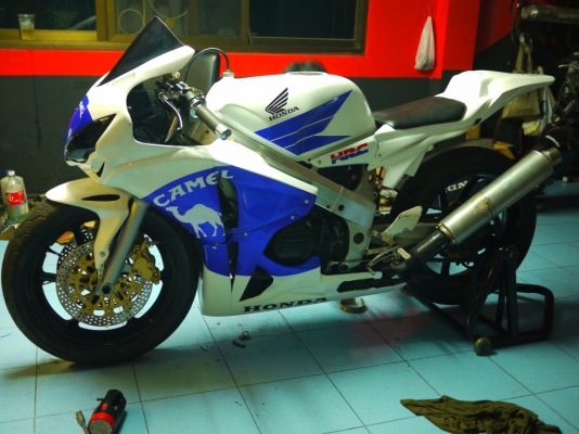 รับสั่งประกอบnc30.cbr400พร้อมทะเบียนเลือกสีเลือกลายได้ราคา85000ติดต่อ0803355484