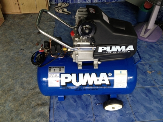 ขาย ปั้มลม ยี่ห้อ PUMA ถัง50ลิตรหน่อยครับ