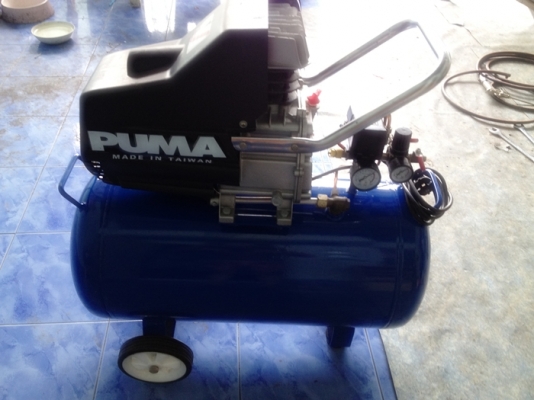 ขาย ปั้มลม ยี่ห้อ PUMA ถัง50ลิตรหน่อยครับ