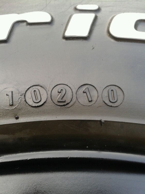 เอาไปเลย ชุดนี้ 27000  BF KM2 265/75R16 พร้อมล้อ ลาย Bradley V 16x8-25