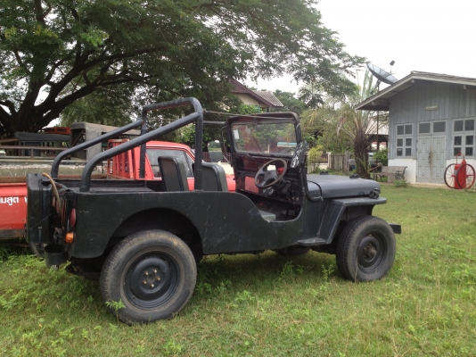 รถยนต์จี้ปวิลลี่ เครื่องISUZU 190 ขับเคลื่อน4ล้อ ทะเบียนเต็ม