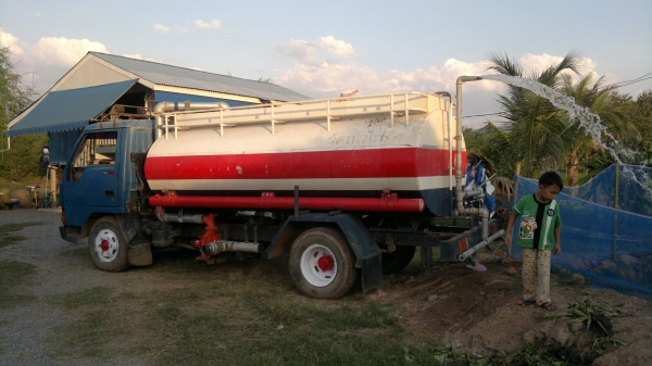 ขายรถน้ำ6 ล้อ 6000 ลิตร MITSUBISHI 115 แรง ปี38 เกียร์สั้น ใช้ปั้มปั่นสเปร์ดูด-ฉีดในตัว