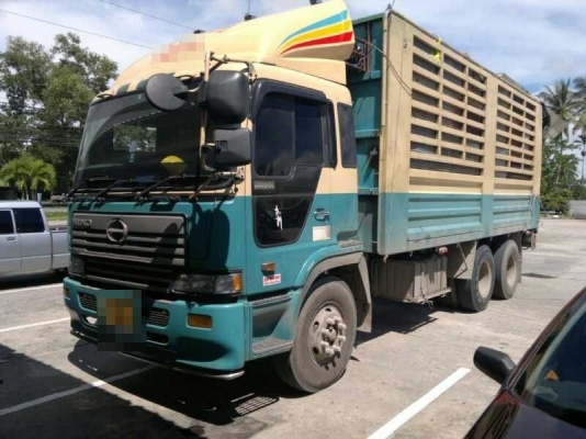 รถฮีโน่ 10 ล้อ รั่ว   380 แรงม้า   สนใจติดต่อ 081-6079515