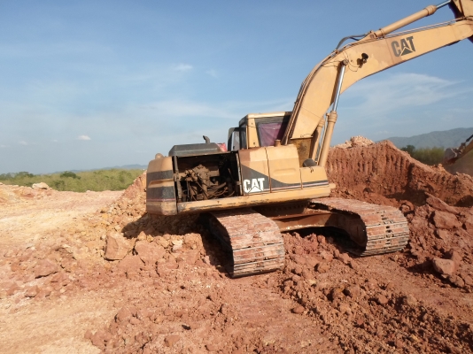 ขายแบ็คโฮ CAT 320B  สภาพพร้อมใช้งาน เอกสารเล่มทะเบียน