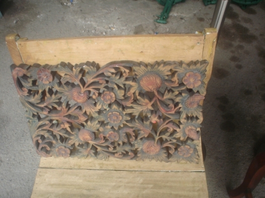 บริสโตนแท้265/65R17ขาย4เส้น2,500บาทโคมไฟแสตนเลสอันละ1,200บาทไม้ลายฉลุเก่า2ชิ้น3,000บาท