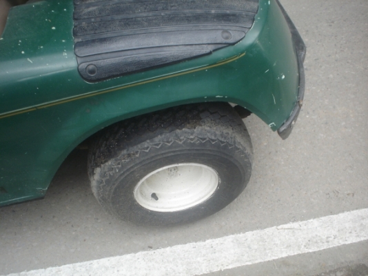 รถกอล์ฟเครื่องมอไชด์ป้ายแดงมีเกียร์ถอยหล่อตามซอยหรือสนามกอล์ฟแรงสุดๆๆๆๆ