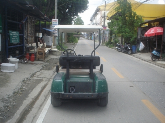 รถกอล์ฟเครื่องมอไชด์ป้ายแดงมีเกียร์ถอยหล่อตามซอยหรือสนามกอล์ฟแรงสุดๆๆๆๆ