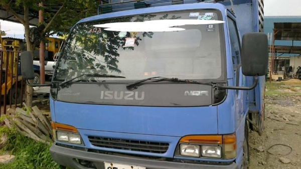 NQR Isuzu 140