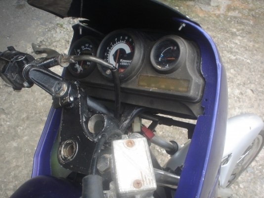 KR-พร้อมเล่ม เครื่องดี ทุกส่วนดี ยกเว้นเบรคต้องทำ ขาย 5000บาทรีบเลย