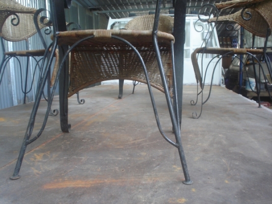 เก้าอี้เหล็กสวยมาก หวายถักขายถูก 4 ตัว 3,500บาทจัดส่งทั่วไทย