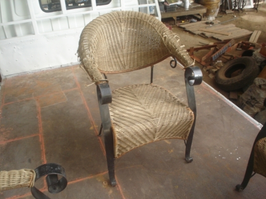 เก้าอี้เหล็กสวยมาก หวายถักขายถูก 4 ตัว 3,500บาทจัดส่งทั่วไทย