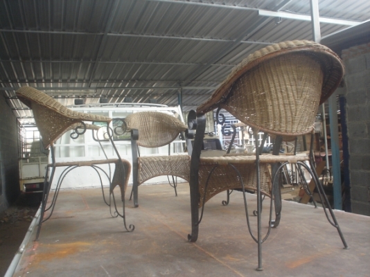 เก้าอี้เหล็กสวยมาก หวายถักขายถูก 4 ตัว 3,500บาทจัดส่งทั่วไทย